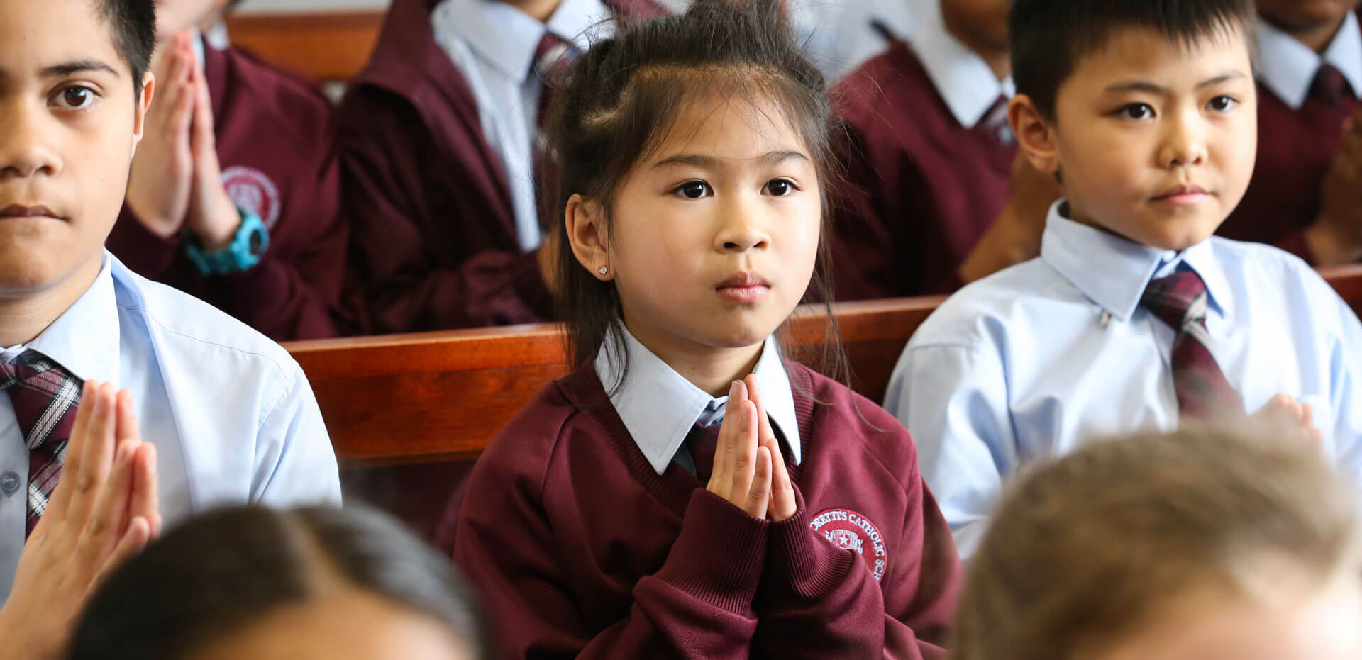 girl praying